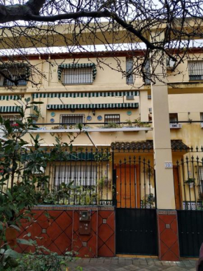 Los Jazmines, 2, Granada